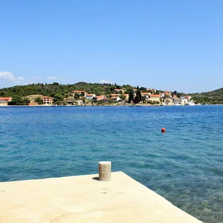By The Sea - Dugi Otok - 8151 アパート