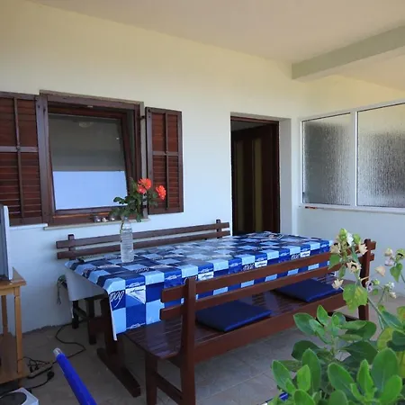 By The Sea - Dugi Otok - 8151 アパート *